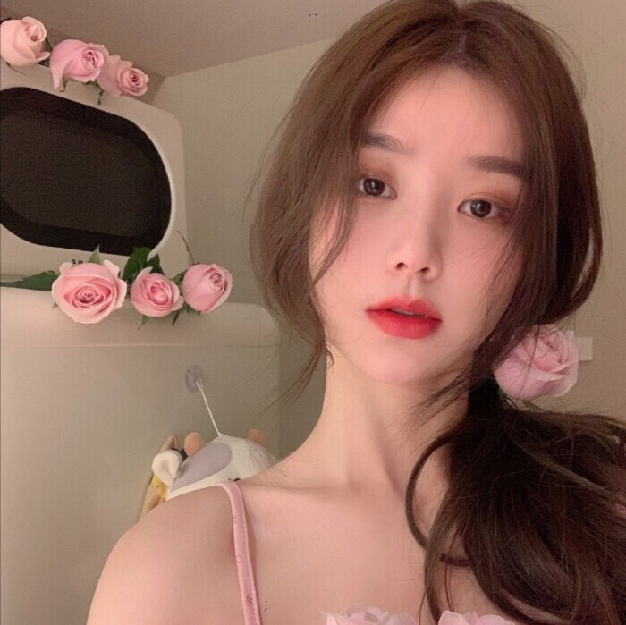 单纯简单女生头像