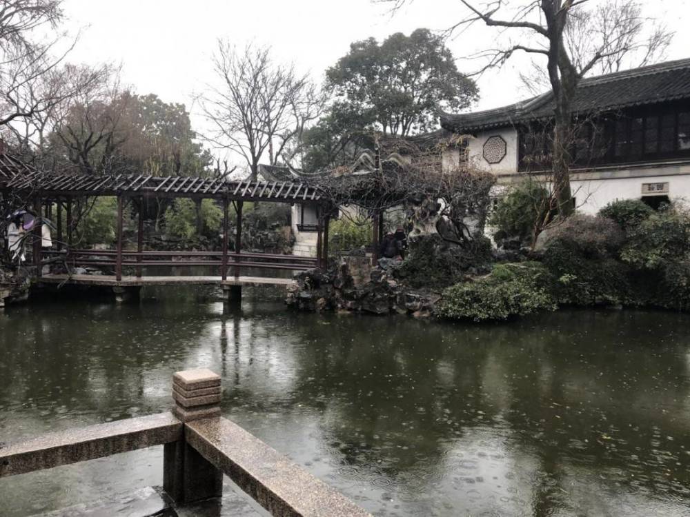 雨天虽多苏州捡了个漏雨水暂歇但清明假期气温三连降