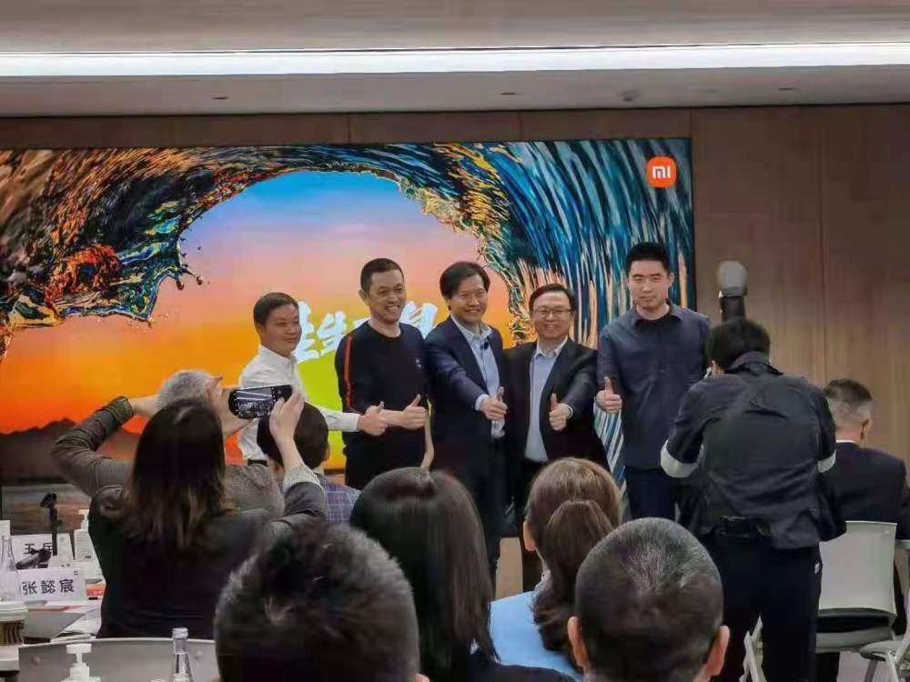 大公司要闻速览小米成国内第一大手机厂商特斯拉q1交付量185万