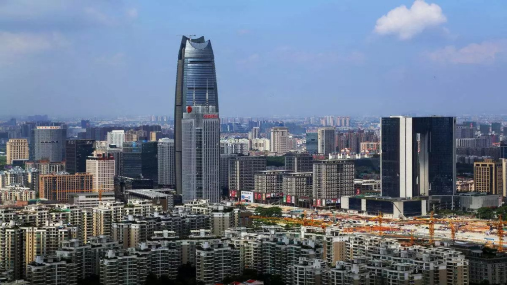 中国城市人口前三名_中国最漂亮的人前三名(2)