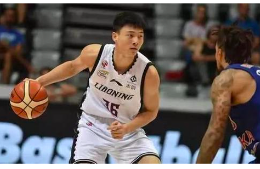 杨鸣两大败笔!击败广东之人只打2分钟,新星只打15秒