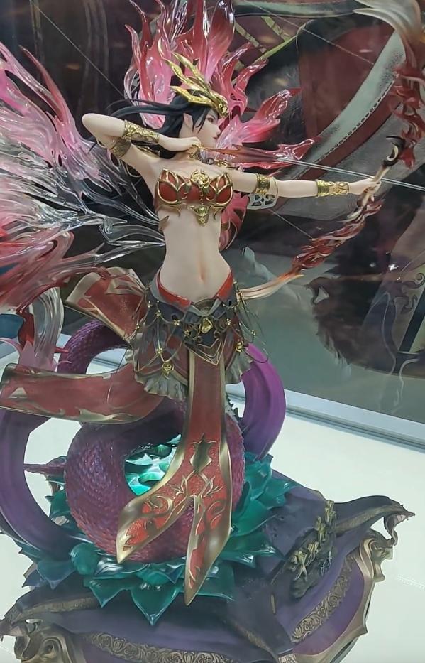 美杜莎女王手办神还原,颜值,衣服超级逼真,a4腰太惹人