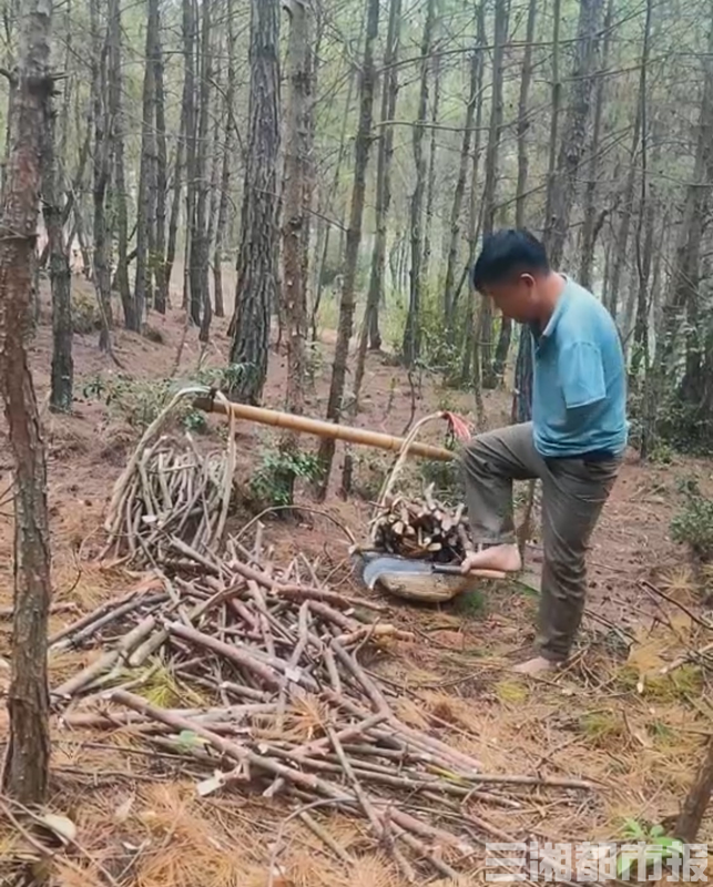 39岁的彭吉元,家住郴州宜章县栗源镇老坪山村,家中五兄妹中排行老幺.