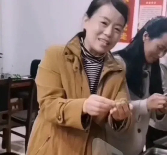 错换人生主角郭威的情感困境血脉亲情与养育恩情难以兼顾