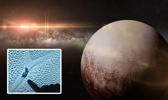 冥王星到底有多可怕?探测器拍到冥王星有巨型"蜗牛"