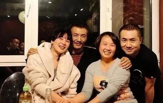 朴树:15年丁克婚姻,妻子身价上亿,为什么还玩"缺钱"梗