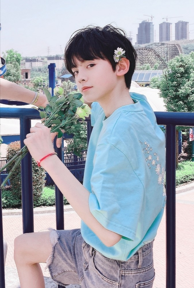tf家族练习生左航我的天航酱好好看