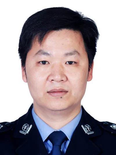 为了平安,他们倒在了岗位上