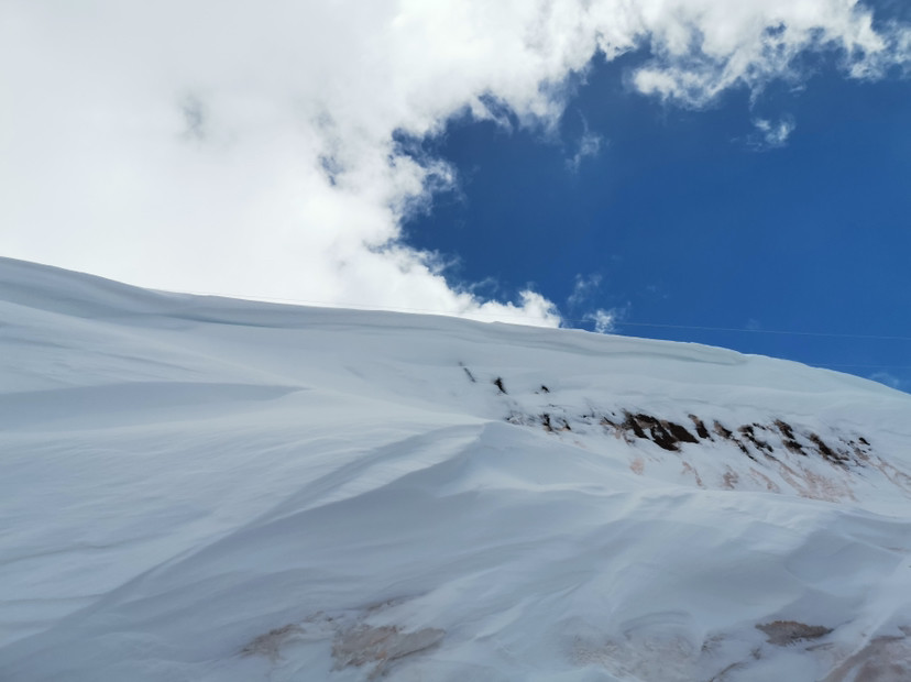 折多山雪景