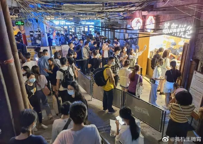 超6万人排队,600元一杯奶茶…马云门徒败走广州后,征服深圳?