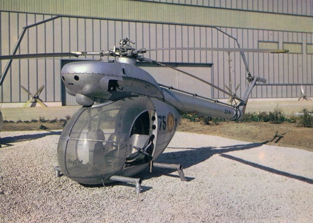 有点天然呆的直升机,西班牙ac.12直升机,还带有法国血统