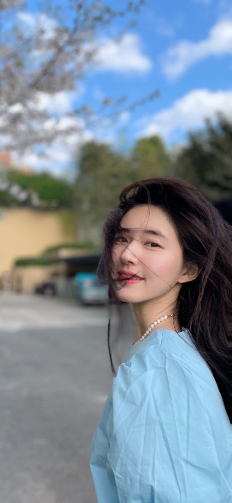 手机桌面壁纸赵露思