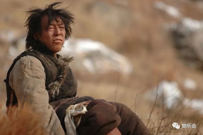 黄渤主演的这部《青岛往事》:王满仓做期货逆袭,金融救国!