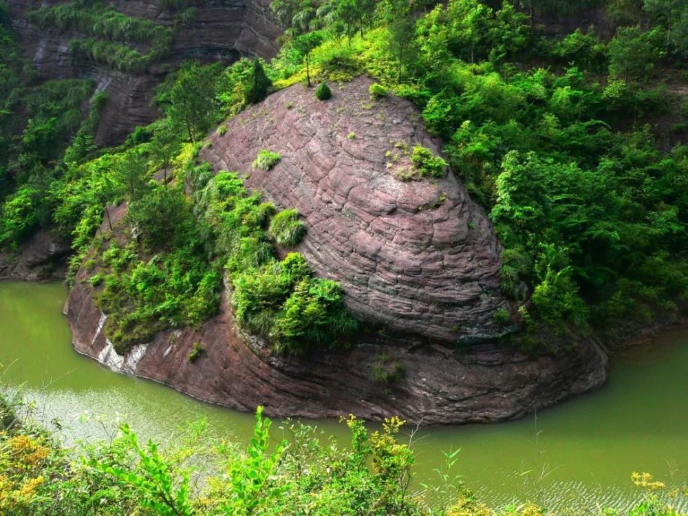 石城通天寨景区踏青赏花正当时