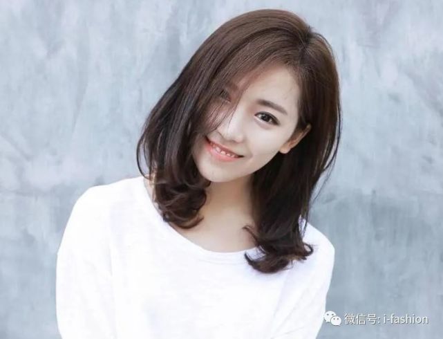 四十岁女人最洋气短发,头发别留太长,这5款显气质