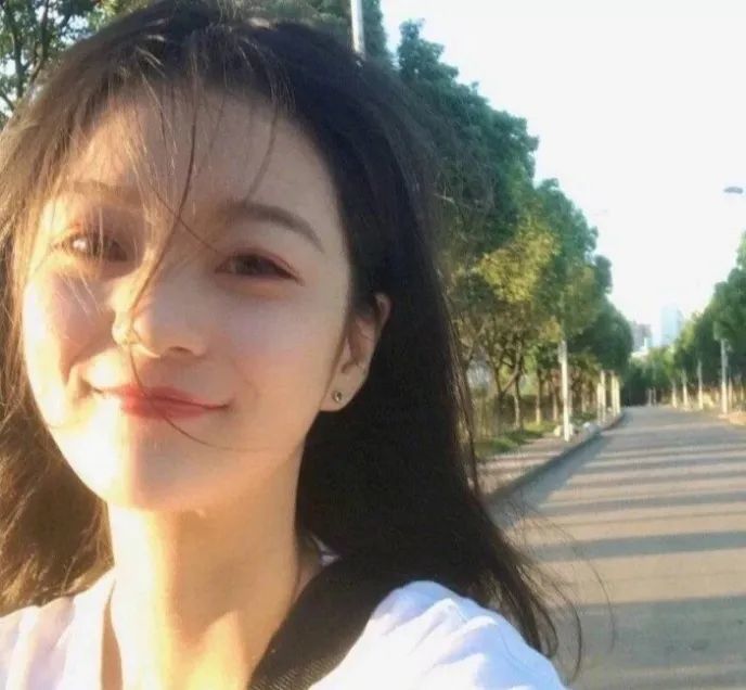 粉丝求图:0405一束阳光的阳光头像
