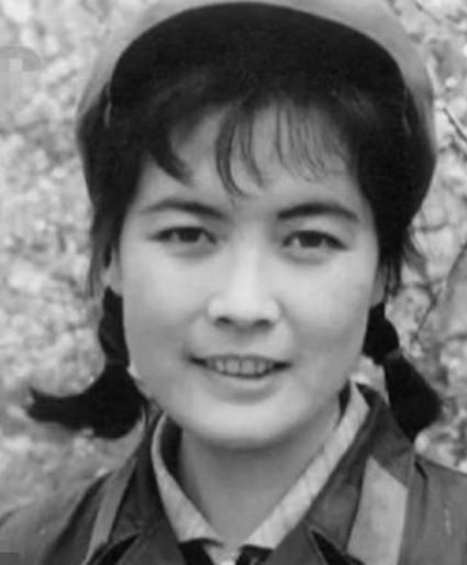 1997年,53岁杨雅琴遗憾离世,二婚退出荧幕的背后有何
