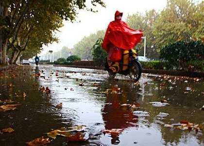 突然下大雨的说说心情短语