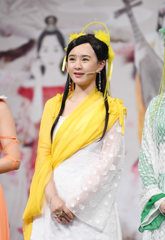 王牌对王牌七仙女重聚唯独霍思燕不在网友董永来了个寂寞