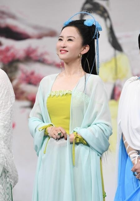 王牌对王牌七仙女重聚唯独霍思燕不在网友董永来了个寂寞