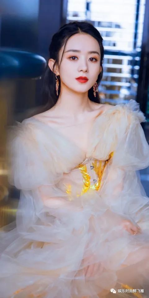 "国民女神"赵丽颖仙女造型合集:颖火虫们赶紧收藏了!