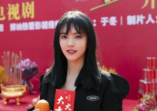 搭档彭冠英不期而至开机蔡文静光芒待播与张新成张雪菡合作