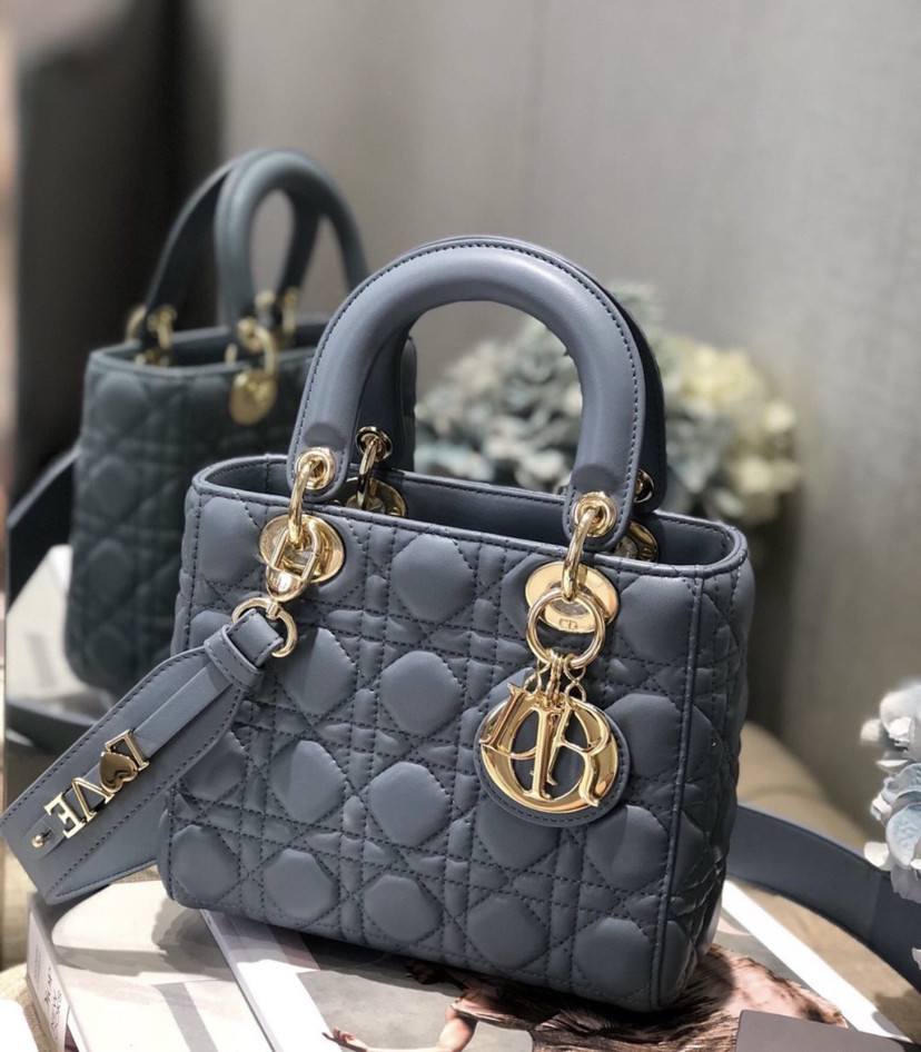 dior绝美温柔五格戴妃雾霾蓝