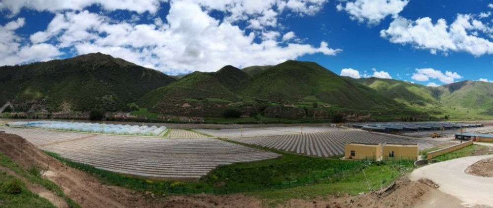 四川探索太阳能提灌,缓解甘孜州干旱河谷缺水之困