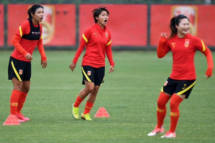中国女足vs韩国:1王牌射手无缘,近4场比赛狂轰