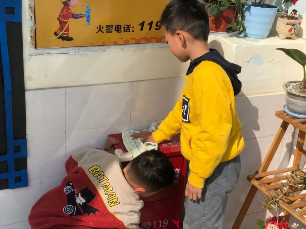 【苹果班特辑】"劳动最光荣" ——瞧,我多能干!