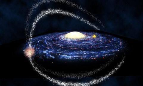 银河系照片中银心部分为啥那么亮?恒星实在太多,经历过剧烈碰撞