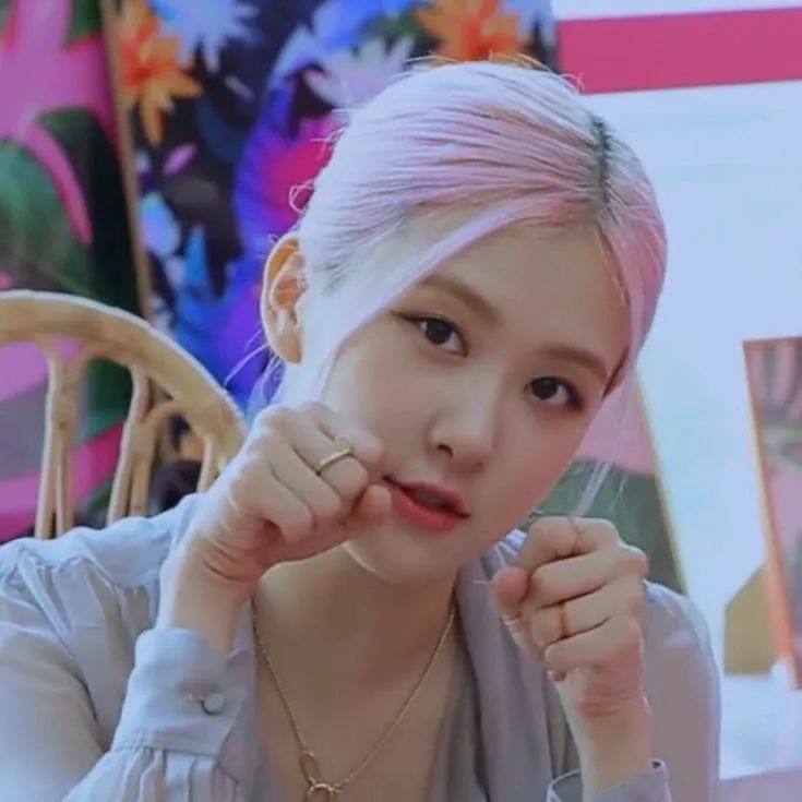 明星美照#blackpink成员rose朴彩英#4