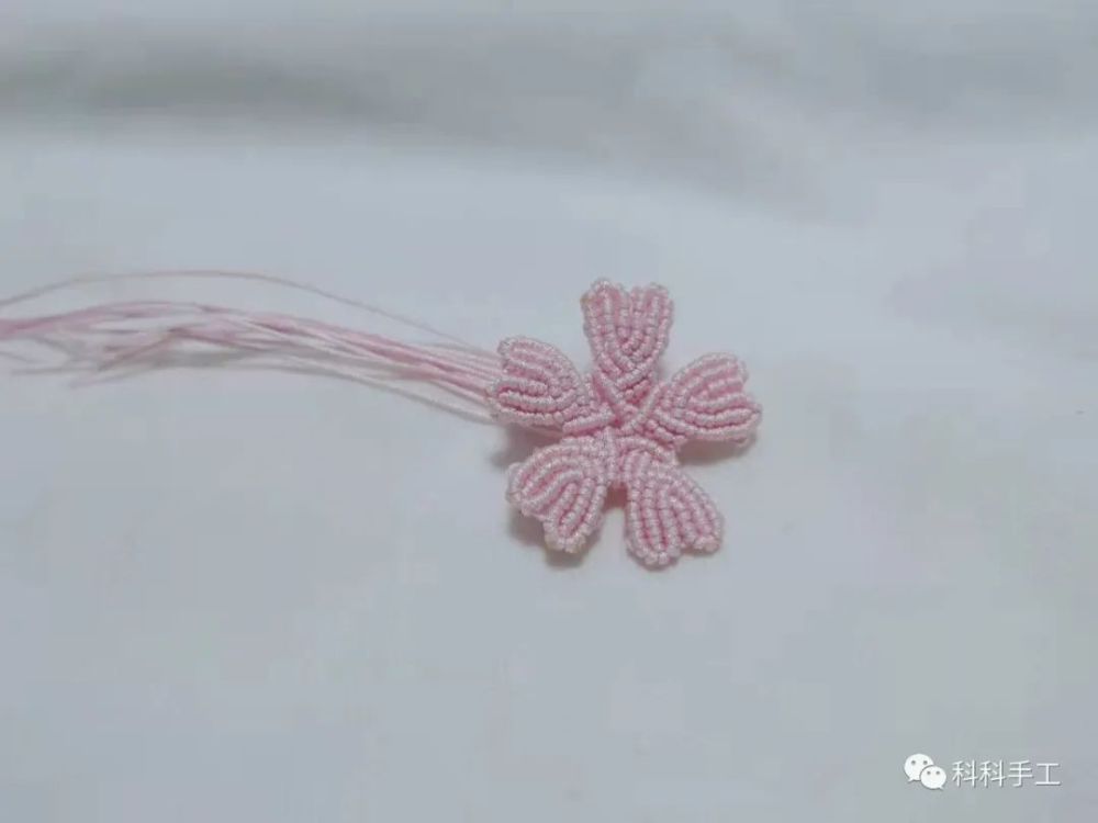 【编绳教程】小小一朵粉樱花