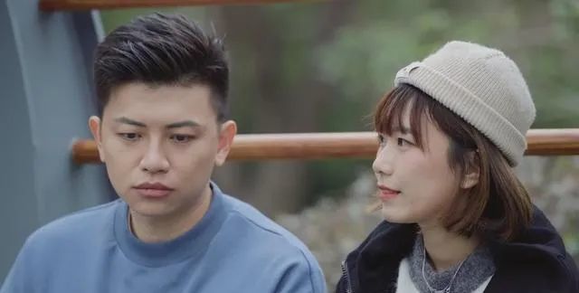 《同一屋檐下》甜腻的姐弟恋终于也翻车了,9岁年龄差是大问题
