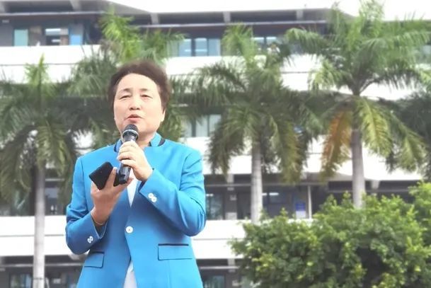 姚晓岚出任育才教育集团党委书记,育才中学校长