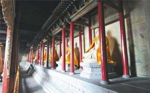 山西寺庙发现"圣物",15尊佛像全是高僧肉身,身体特征清晰可见