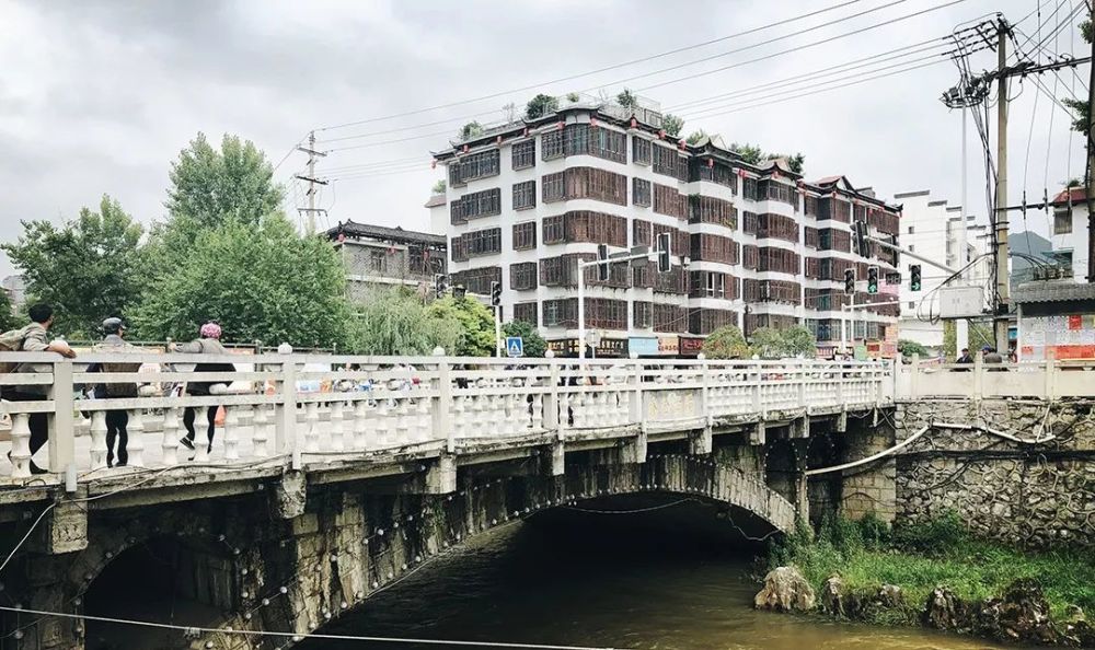 织金雨洒金桥传说记略