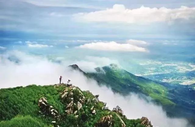 大云山金华山石荷岭聚湖峰雷祖峰九峰山黄门寨地质公园齐白石《延年