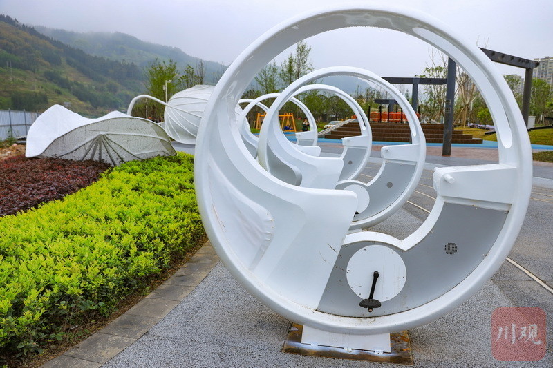 太极公园雅安荥经两河交汇地成新网红地