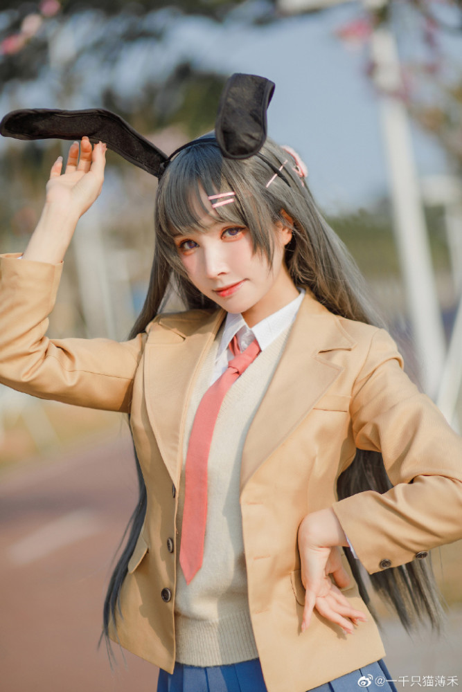 青春猪头少年不会梦到兔女郎学姐 樱岛麻衣cosplay