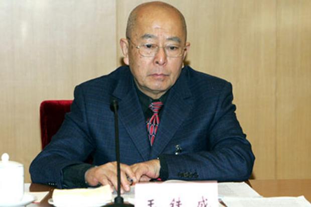 王铁成演周总理太像,令邓颖超激动请做客,却为痴呆儿拒生二胎?