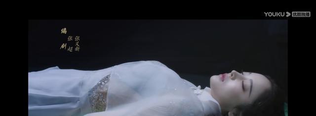 首先,男主(刘以豪饰)与女主(古力娜扎饰)都是妖,不过因为是单元剧