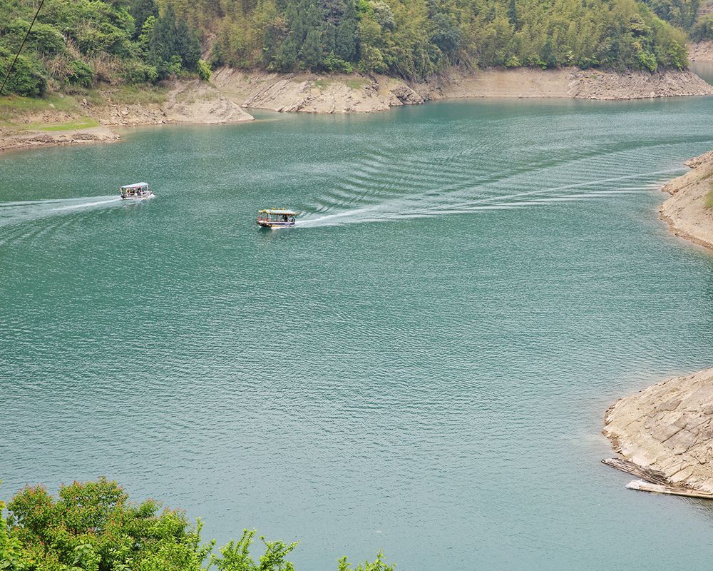 重庆北碚区胜天湖——湖湾曲折的人工湖