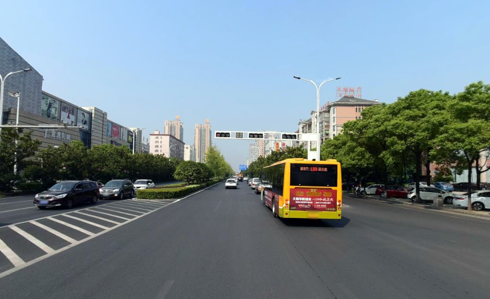 长沙岳阳常德gdp占全省多少_10大富可敌国省份曝光,你家乡相当于哪个国家