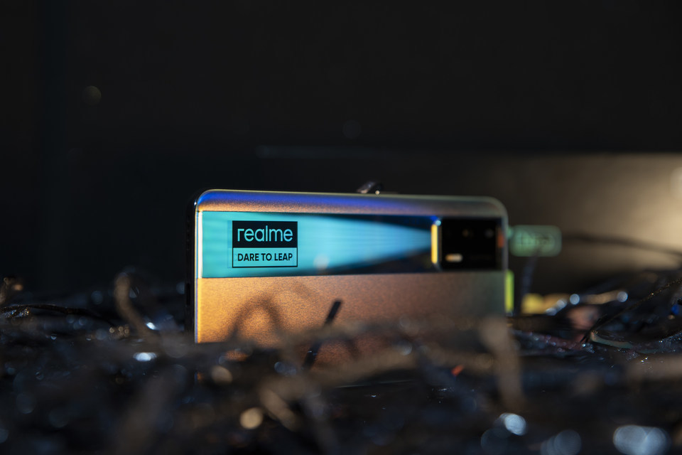 realme真我gt neo图赏:光哑同体 潮流性能旗舰