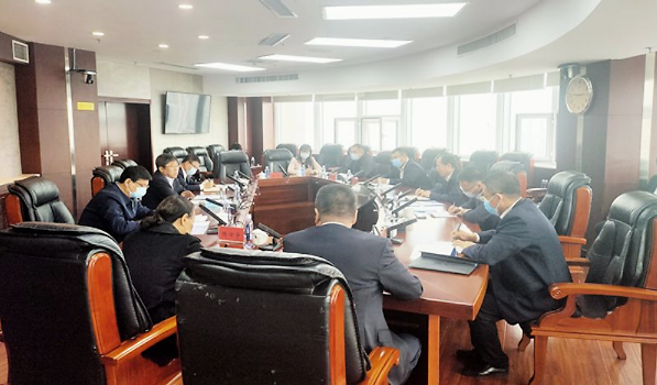 朱晓飞分别与王兆力,郭忠孝举行工作会谈