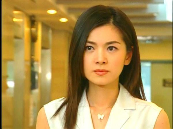 《人鱼小姐》原配给小三让位,太善良苦了孩子,雅妈妈不是好母亲
