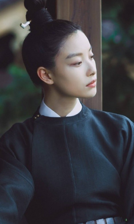 这些女扮男装是真的帅,热巴的李长歌,尤靖茹的女世子