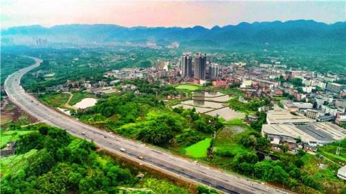 鸟瞰西部(重庆)科学城(璧山)乘风破浪正坦途|丁家街道