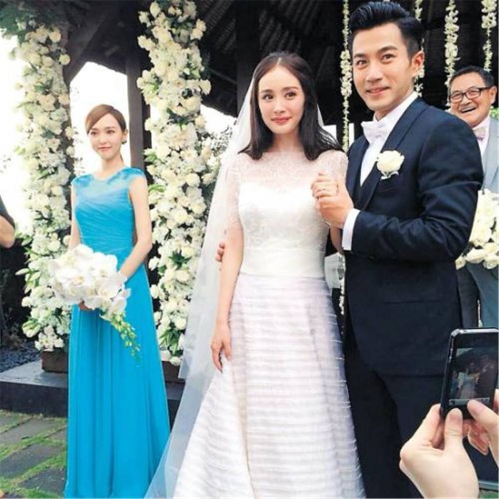 2014年,杨幂和刘恺威在巴厘岛举行结婚典礼.